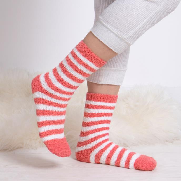 totes toasties® Ladies Cosy Novelty Socks (Triple Pack) Polar Bear Extra Image 2
